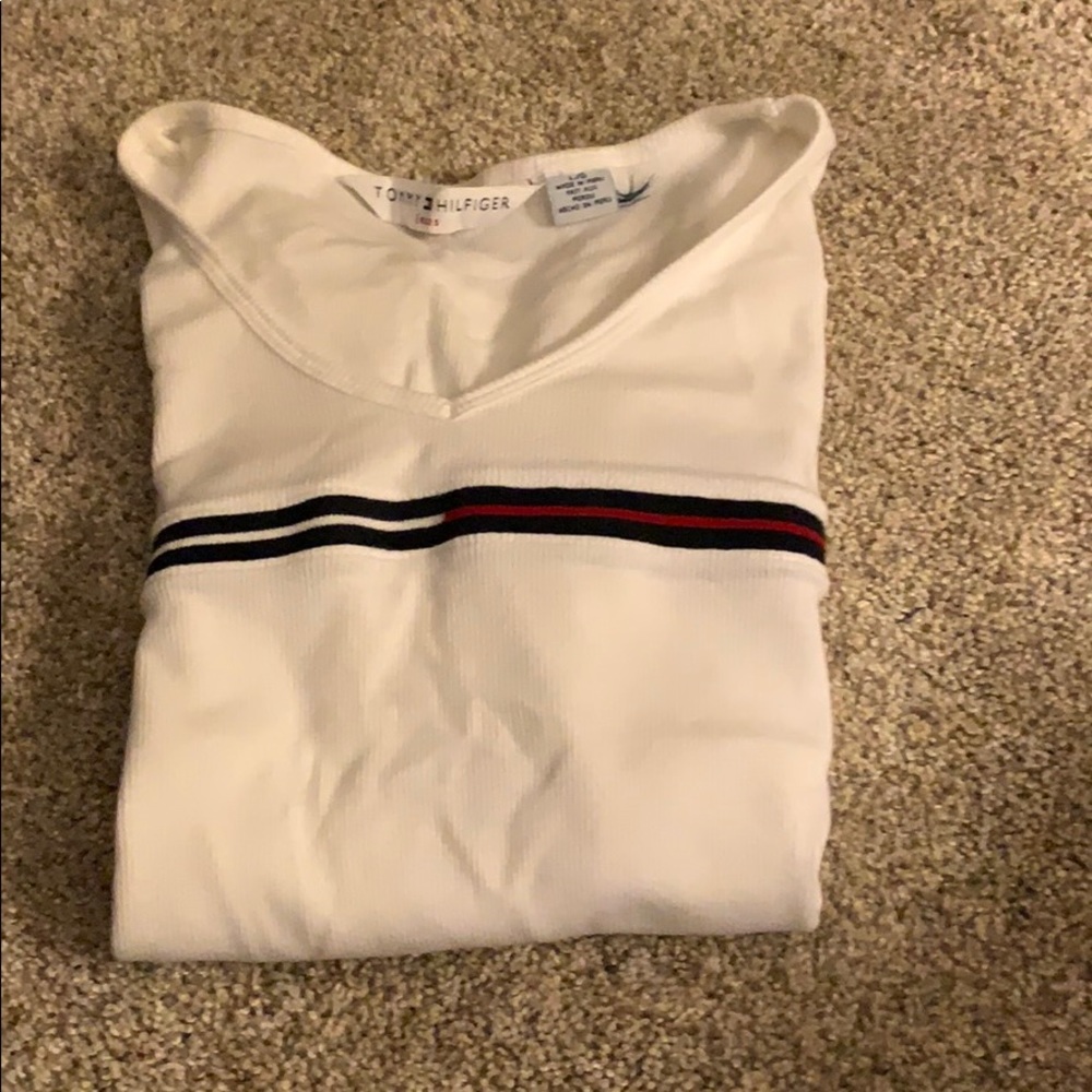 Tommy Hilfiger t-shirt size large great condition